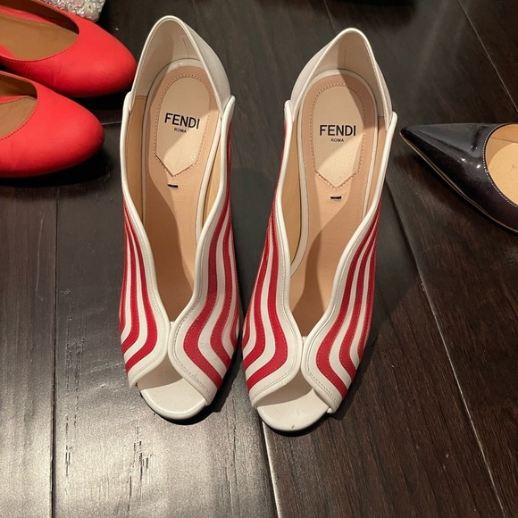 Fendi pump - Picture 1 of 4